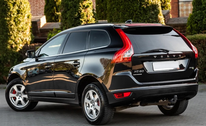 Volvo XC 60 cena 52900 przebieg: 210123, rok produkcji 2013 z Brok małe 562